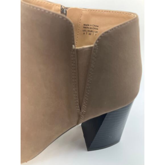 Market & Spruce Taupe Peep Toe Booties‎ Size 9 Faux Suede Zip Block Heel Shoes - Picture 11 of 14